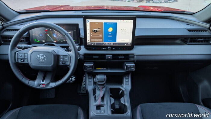 Почему Toyota RAV4 2026 года стоит на $2 тыс. дороже, но каким-то образом в итоге оказывается на $1 тыс. дешевле | Carscoops